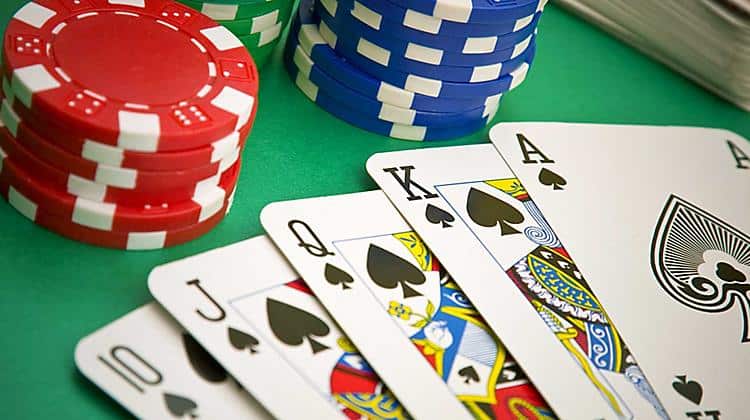 Top những tư duy đánh game bài poker đỉnh cao chiến thắng nhà cái