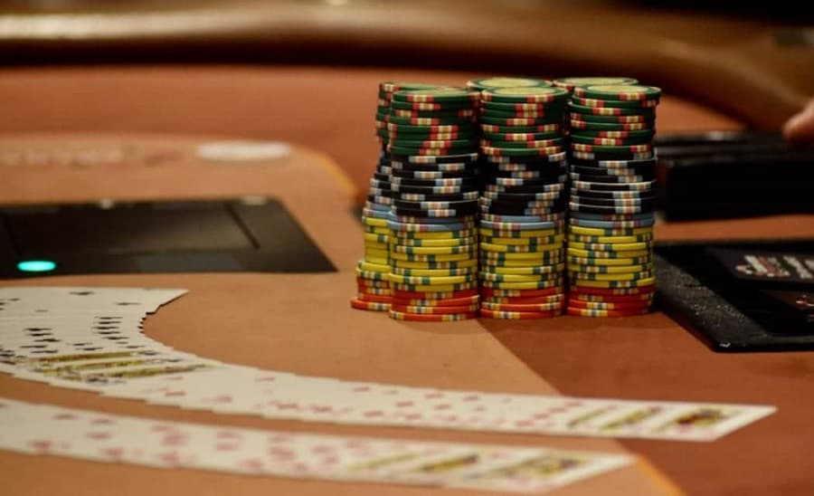 Cách để kéo dài lợi thế thắng cược của người chơi trong Poker tốt nhất